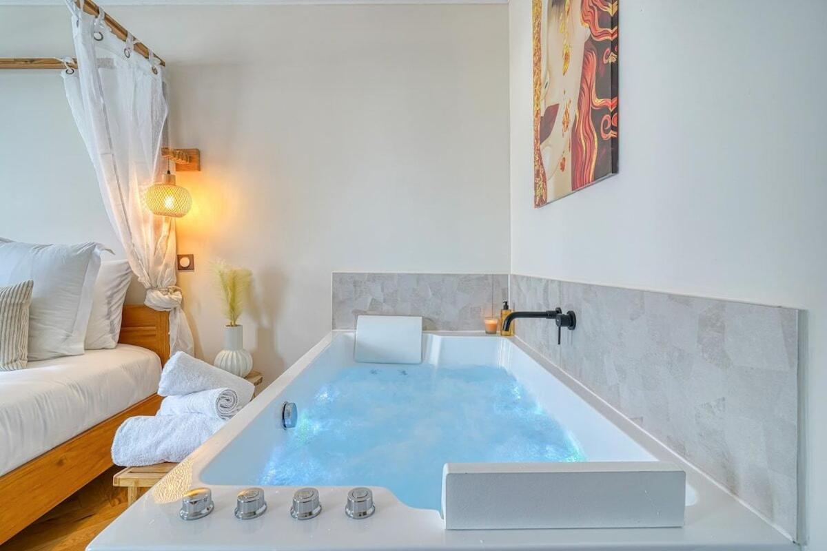 Inn Place To Be Paris La Defense クルブヴォア エクステリア 写真