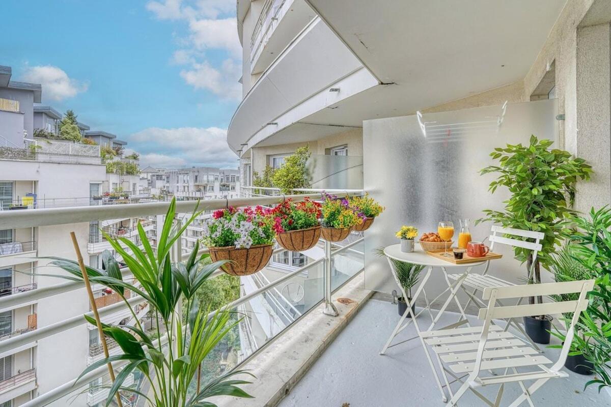 Inn Place To Be Paris La Defense クルブヴォア エクステリア 写真